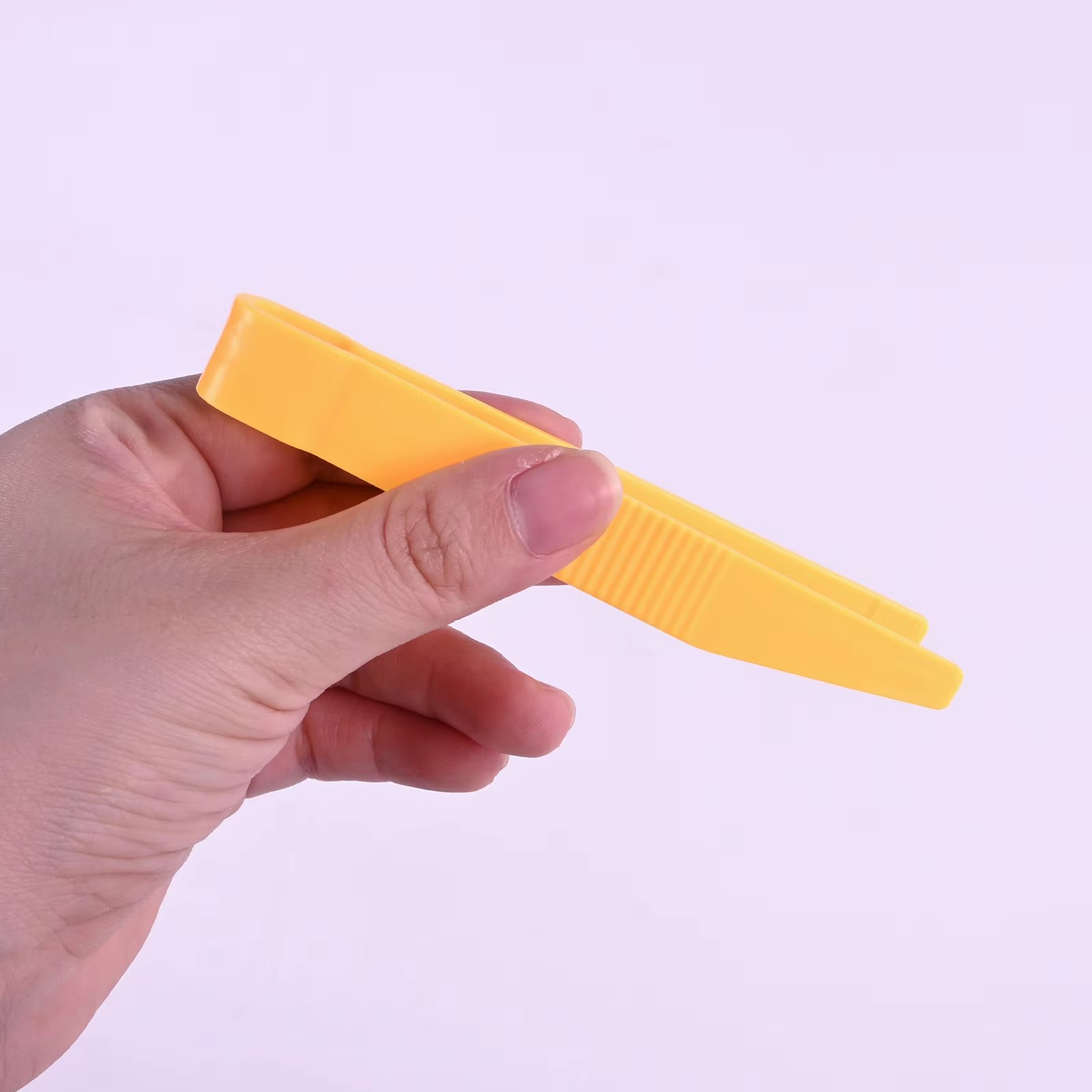 Adventure Insect Capsule Clip  - đánh giá và giá Outdoor Sports Adventure